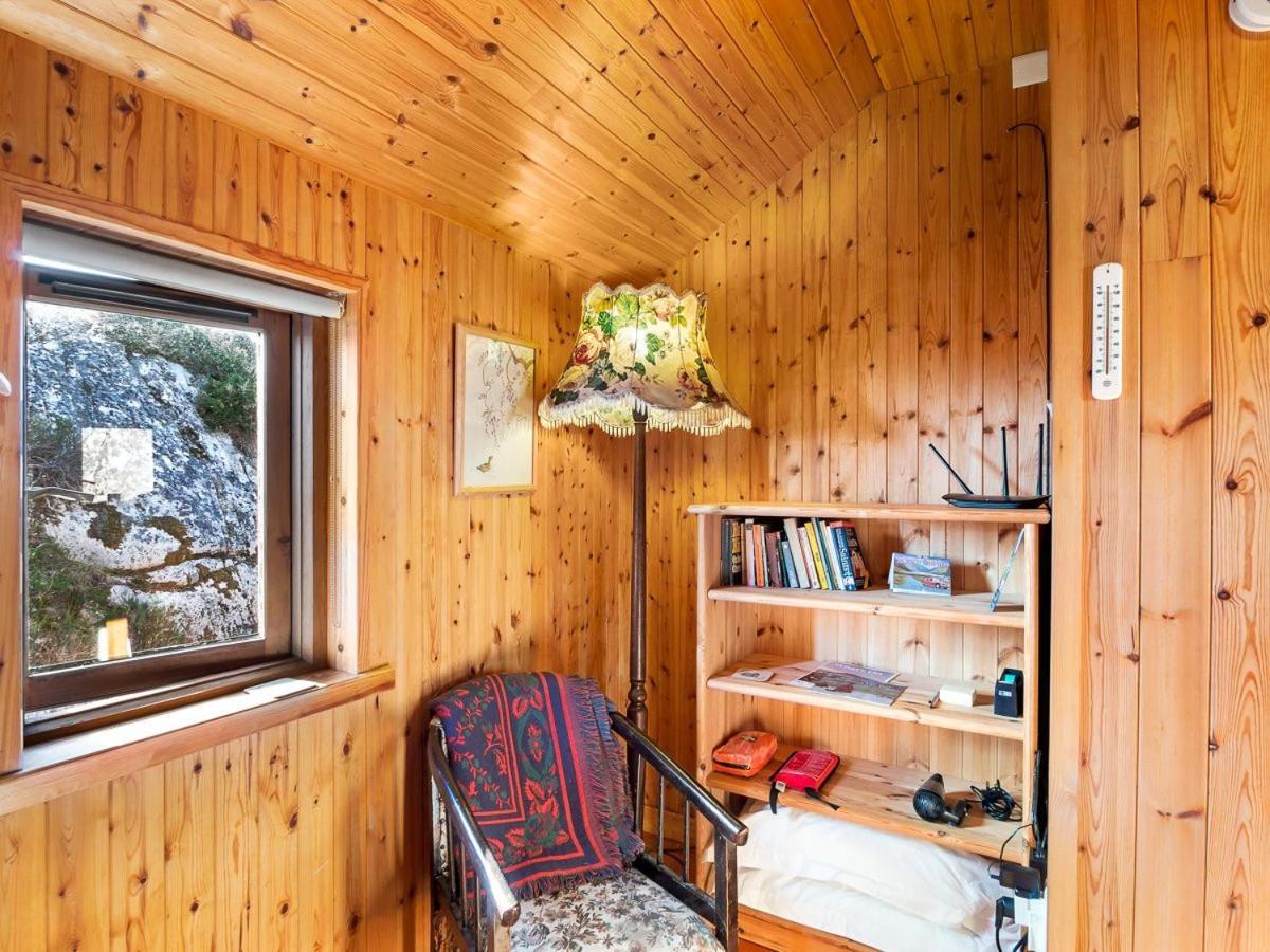 Seaside Log Cabin, Carna Villa Exteriör bild